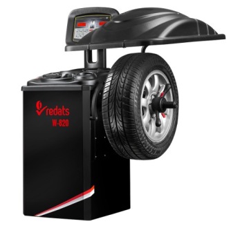 REDATS W-820 Автоматический балансировочный станок, ИТАЛЬЯНСКИЙ