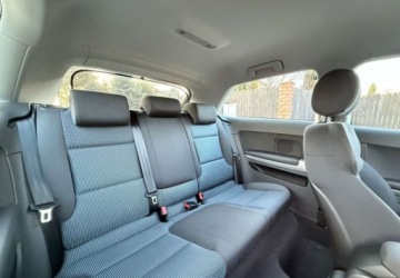 Audi A3 8P Hatchback 3d 1.6 TDI 105KM 2010 Audi A3 3-drzwiowe Audi A3 3-drzwiowe 1.6 TDI DPF Ambition 1.6 Diesel 105KM, zdjęcie 26