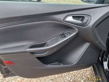 Ford Focus III Kombi Facelifting 1.0 EcoBoost 125KM 2016 Ford Focus 1.0EcoBoost 125Km 1-Wlasciciel Zadbany Benzyna 125KM, zdjęcie 19