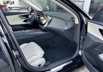 Mercedes Klasa E W214 Sedan 2.0 200 204KM 2025 Mercedes-Benz Klasa E 200 4M Pakiet wyposazenia AVANTGARDE Advanced 2.0, zdjęcie 17