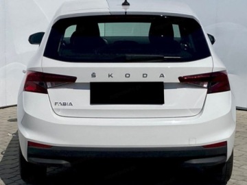 Skoda Fabia IV 2026 SKODA Fabia Drive 1.0 TSI DSG Hatchback 115KM 2026, zdjęcie 3