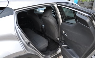 Toyota C-HR I Crossover 1.8 Hybrid 122KM 2018 Toyota C-HR 1.8 Hybryda Kamera Cofania Nawigacja Grz.siedzenia 1.8 Hybryda, zdjęcie 16