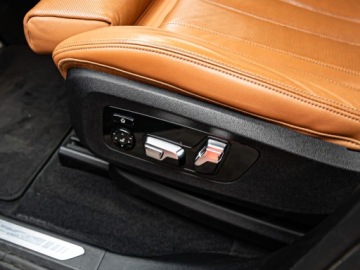 BMW X5 G05 SUV 3.0 30d 265KM 2019 BMW X5 xDrive30d aut Suv 3.0 (265KM) 2019, zdjęcie 6