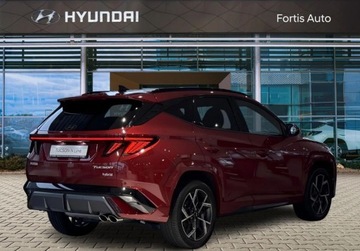 Hyundai Tucson IV SUV HEV Facelifting 1.6 T-GDI HEV 215KM 2025 Hyundai Tucson Hyundai Tucson 1.6 T-GDI HEV 215KM N-line Ultimate Red Od, zdjęcie 27