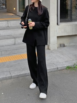 Knitted Sweaters Two-piece Hem Slit O-Neck Pullove