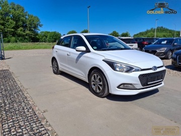 Hyundai i20 II 2016 Hyundai i20 1,2 benz klima elektryka wspomaganie 5 drzwi oplacony 1.2 75KM, zdjęcie 3