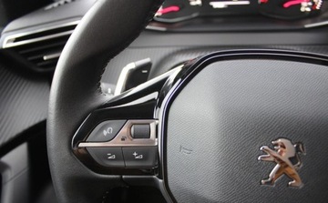 Peugeot 2008 II SUV 1.2 PureTech 130KM 2021 Peugeot 2008 Allure EAt8 2021 Od RiA 1.2 Benzyna 130KM, zdjęcie 12
