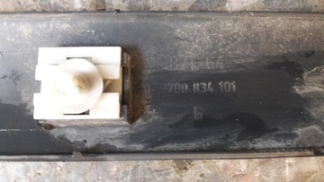 7700834101 LIŠTA DVEŘE LEVÝ PŘEDNÍ MEGANE I