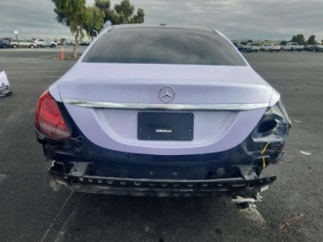 Mercedes Klasa C W206 2021 Mercedes-Benz Klasa C 300 2021 2.0 Benzyna 255KM, zdjęcie 2