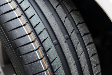 Mercedes Klasa C W204 Coupe AMG 6.2 C 63 AMG 457KM 2013 Mercedes C 63 AMG Tylko 7600 km przebiegu!, zdjęcie 13