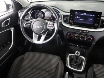 Kia Ceed III Kombi Facelifting 1.5 T-GDI 160KM 2022 Kia Ceed 1.5 T-GDI, Salon Polska, 1. Właściciel, zdjęcie 6