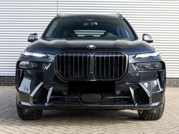 BMW X7 SUV Facelifting 3.0 40d 352KM 2025 BMW X7 xDrive40d Sport Suv 3.0 (352KM) 2025, zdjęcie 4