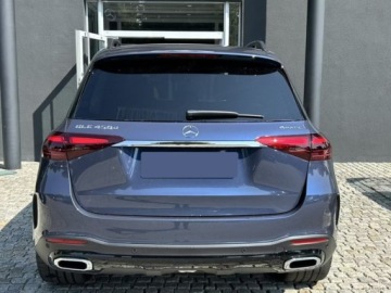 Mercedes GLE V167 SUV Facelifting 3.0 450d 367KM 2026 MERCEDES-BENZ GLE 450 d 4-Matic AMG Line 3.0 (367KM) 2026, zdjęcie 4