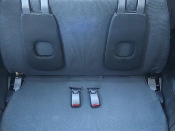 Mitsubishi Outlander II 2.0 DID DOHC 140KM 2008 Mitsubishi Outlander 2.0 DI-D, 4X4, 7 miejsc, zdjęcie 16