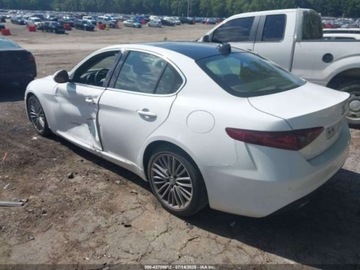 Alfa Romeo Giulia II 2019 Alfa Romeo Giulia 2019 Alfa Romeo Giulia Ti Lusso RWD 2.0 Benzyna 280KM, zdjęcie 2