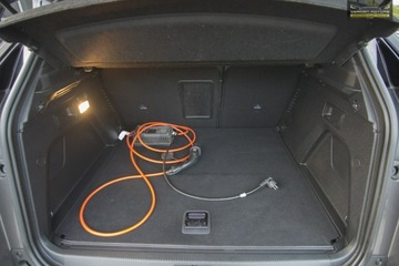 Peugeot 3008 II Plug-In Hybrid Facelifting 1.6 HYBRID4 300KM 2022 Peugeot 3008 GT line / 4x4 / Kamera, zdjęcie 28