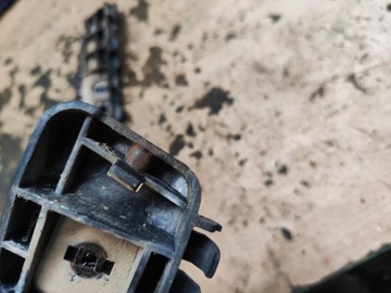 SUZUKI SPLASH AGILA B VÝZTUHA NÁRAZNÍKU ZADNÍ KOMPLET LEVÝ PRAVÝ