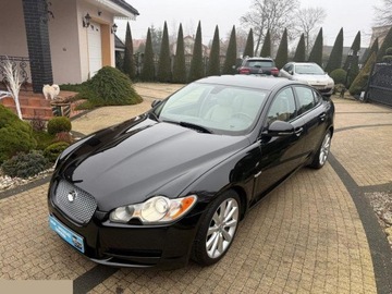 Jaguar XF I Sedan 3.0D V6 S 275KM 2010