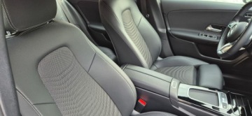 Mercedes Klasa A W177/V177 2023 MERCEDES-BENZ A180d! Stan idealny!, zdjęcie 29