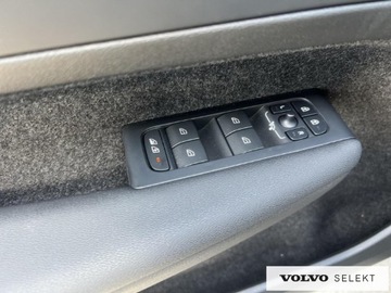 Volvo XC40 Crossover Facelifting 2.0 B3 163KM 2024 Volvo XC 40 XC40 B3 Plus Dark Pakiet Driver Assist, zdjęcie 18