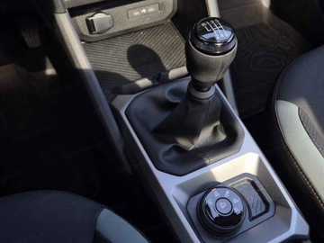 Dacia Bigster 1.2 TCe 130KM 2025 Od ręki - Extreme 4x4 1.2 TCe 130KM / Pakiet Parking, zdjęcie 7