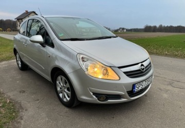 Opel Corsa D Hatchback 1.2 Twinport ECOTEC 80KM 2007 Opel Corsa Bezwypadkowy, zadbany, bez korozji, klimatyzacja 1.2 Benzyna, zdjęcie 2