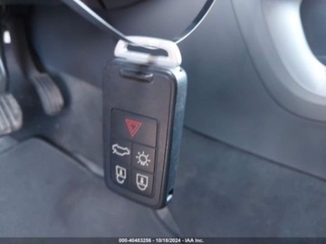 Volvo XC60 I SUV Facelifting 2.0 T6 DRIVE-E 306KM 2017 Volvo XC 60 2017 Volvo XC60 T6 AWD Dynamic 2.0 Benzyna 306KM, zdjęcie 9