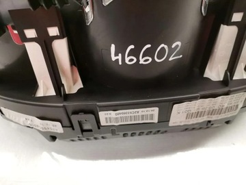 MERCEDES-BENZ C-CLASS PŘÍSTROJOVÁ DESKA / TACHOMETR C 220 CDI DIESEL 2011 PŘEDNÍ