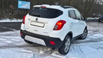 Opel Mokka I SUV 1.4 Turbo ECOTEC 140KM 2013 MOKKA 1.4 TURBO Biała Perła* Napęd 4x4* Benzyna* Kamera * Ksenon* Opłacona, zdjęcie 9