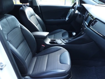 Kia Niro I Crossover 1.6 GDi Hybrid 141KM 2018 Kia Niro Hybrid, Salon Polska, Serwis ASO, zdjęcie 8