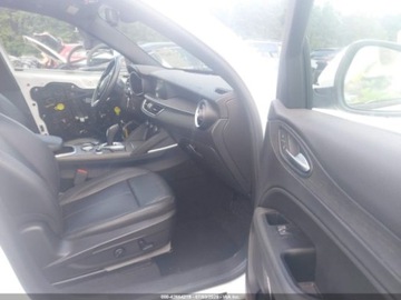 Alfa Romeo Stelvio SUV Facelifting 2.0 Turbo 280KM 2022 Alfa Romeo Stelvio Ti 2022 2.0l 2.0 Benzyna 280KM, zdjęcie 9