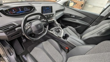 Peugeot 3008 II Crossover 1.2 PureTech 130KM 2019 Peugeot 3008 1.2i 130PS OPŁACONY Bezwypadkowy, zdjęcie 13