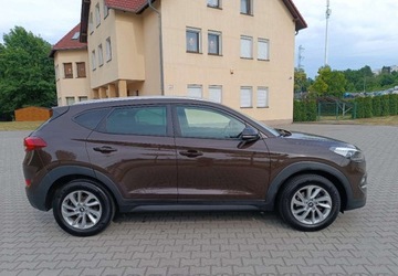 Hyundai Tucson III SUV 1.7 CRDI 115KM 2016 Hyundai Tucson Zarejestrowany - ubezpieczony - 1,7 - 116 KM 1.7 Diesel, zdjęcie 6