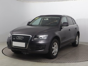 Audi Q5 I SUV 2.0 TDI 170KM 2010 Audi Q5 2.0 TDI, Salon Polska, 167 KM, 4X4, zdjęcie 1