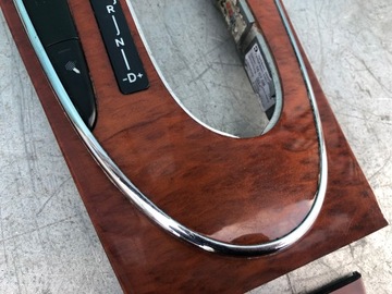 MERCEDES W211 LIFT CLASSIC ДЕКОР ДЕРЕВЯННЫЕ ПОЛОСКИ