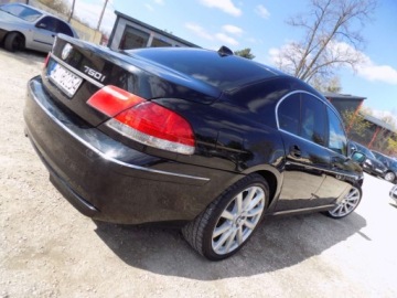 BMW Seria 7 E65 Sedan 750 i 367KM 2005 BMW Seria 7 BIALOLEKA 4.8 V8 Benzyna (367 KM), 2005r prod. KOMIS TYSIAK, zdjęcie 25