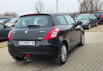 Suzuki Swift V Hatchback 5d 1.2 VVT 94KM 2012 Suzuki Swift 1,2 Ben 94 km 1.2 Benzyna 94KM, zdjęcie 2