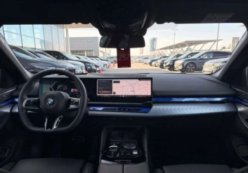 BMW Seria 5 G90-91 2025 BMW Seria 5 I wlasciciel M Sport Hak 360 Gwarancja Bezwypadkowy FVAT23, zdjęcie 18