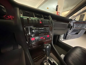 Audi A8 D2 Sedan 3.7 quattro 230KM 1997 Audi A8 (D2) 3.7 V8 Quattro - 1997 Elegancja, moc i niemiecka precyzja, zdjęcie 17