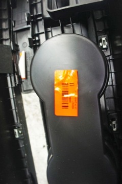 ML005 Крышка центрального туннеля Renault Clio V