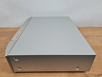 Marantz NA7004 — сетевой плеер/стример