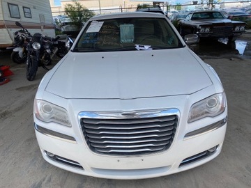 CHLADIČ VODY CHRYSLER 300C THEMA 3.6 2011-