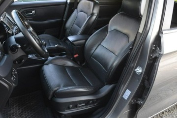 Kia Carens IV Minivan 1.7 VGT CRDi 141KM 2016 Kia Carens 1.7CRDI 7 osobowy nawi kamera skóra, zdjęcie 14
