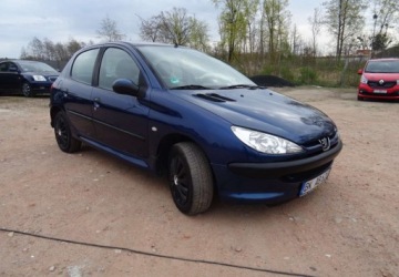 Peugeot 206 Hatchback 1.4 i 75KM 2008 Peugeot 206 1.4ben,klima,el.szyby,oplanony 1.4 Benzyna 75KM, zdjęcie 1