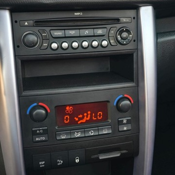 Peugeot 207 CC 1.6 VTi 120KM 2007 Peugeot 207 CC, zdjęcie 37