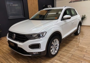 Volkswagen T-Roc I SUV 1.5 TSI ACT 150KM 2019 Volkswagen T-Roc 1.5TSI 150KM bezwypadkowy DSG VIRTUAL FULL LED KAMERA, zdjęcie 3