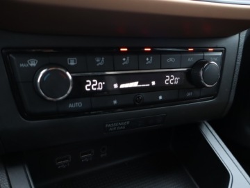 Seat Ibiza IV Hatchback 5d Facelifting 1.0 EcoTSI 95KM 2017 Seat Ibiza 1.0 TSI, Salon Polska, Serwis ASO, zdjęcie 14