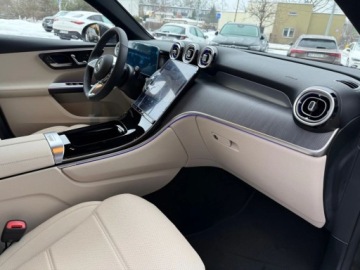 Mercedes GLC C254/X254 SUV 2.0 200d 163KM 2025 Mercedes-Benz GLC GLC200d Coupe z bezowa skora 2.0 Diesel 163KM, zdjęcie 14