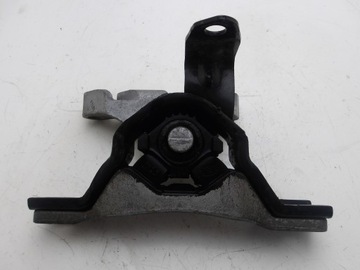 CHEVROLET CAPTIVA I 06-10 3.2 V6 UCHYCENÍ ULOŽENÍ MOTORU OE