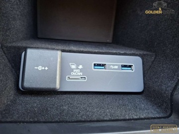 Land Rover Discovery Sport SUV Facelifting 2.0 D I4 150KM 2020 Land Rover Discovery Sport 2,0 D 150KM lift skora alu navi kamera elektryk, zdjęcie 20